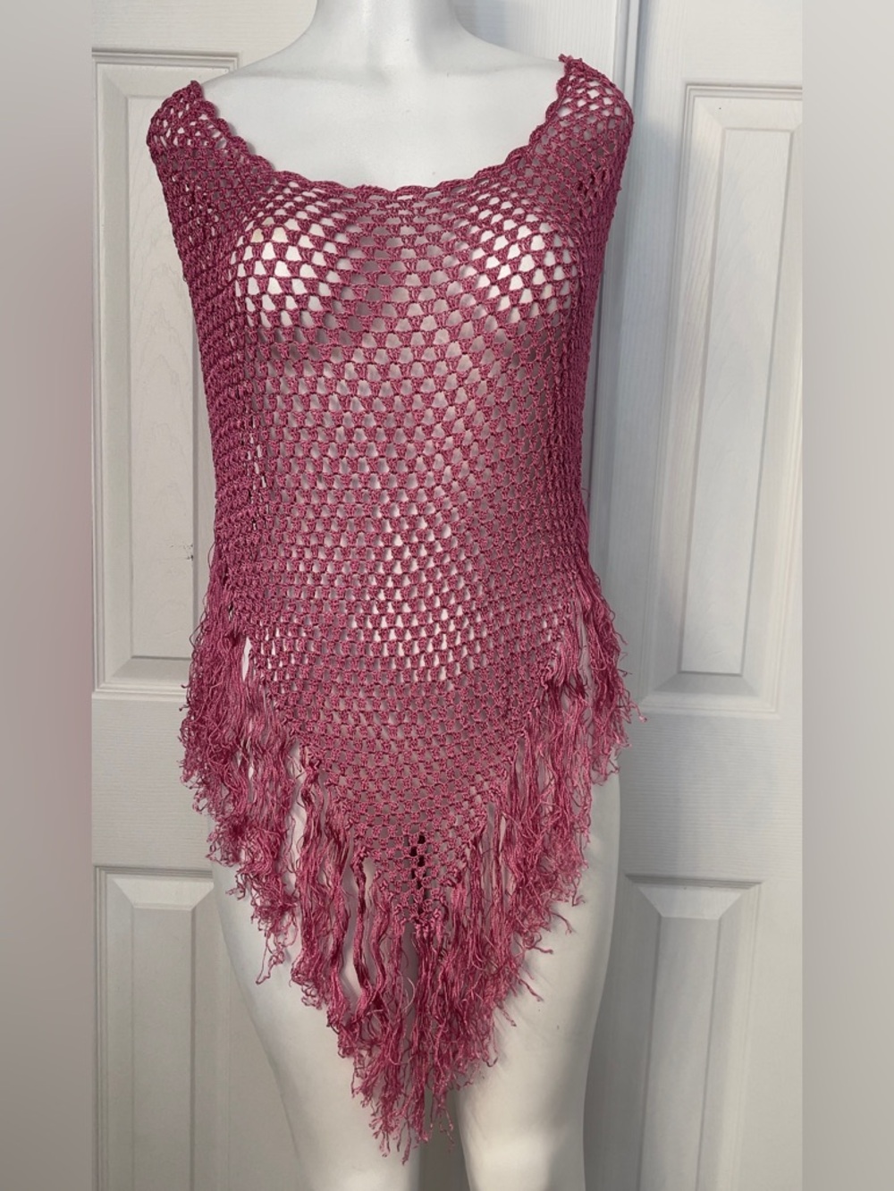 💯Rayón Crochet Fringe Poncho Shrug in Rose